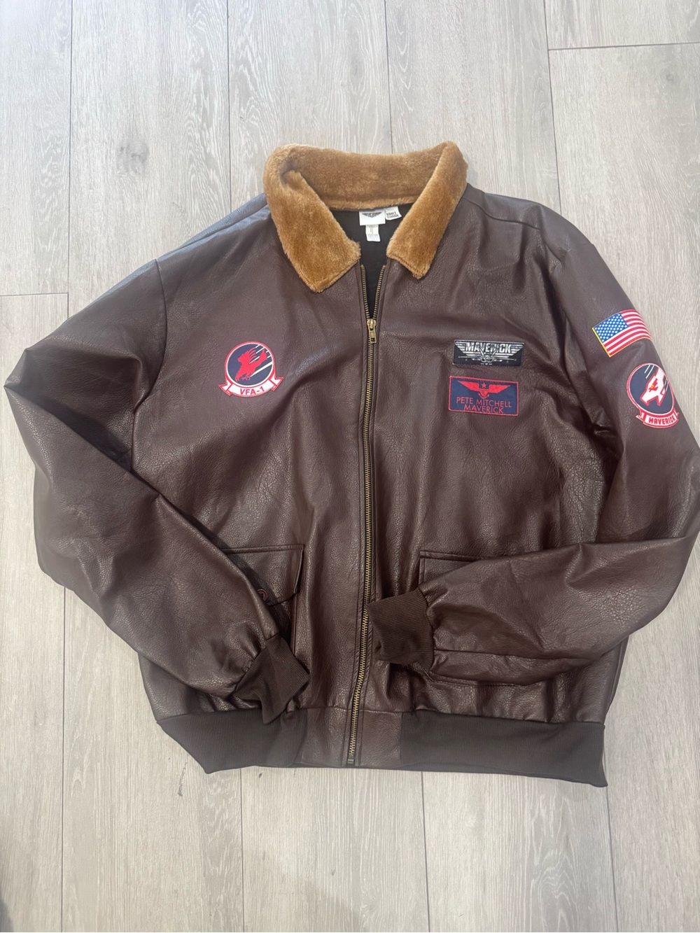 Halloween costume Top Gun Pete Mitchell Maverick Flight Bomber Jacket